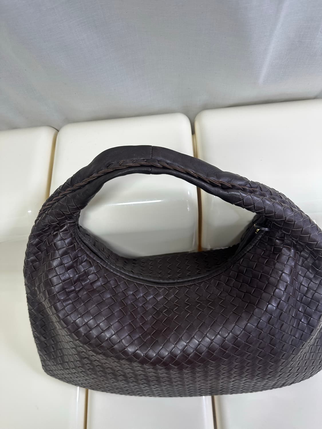 [A+ 정품] 보테가베네타 호보백 미디움 다크브라운 상품이미지6