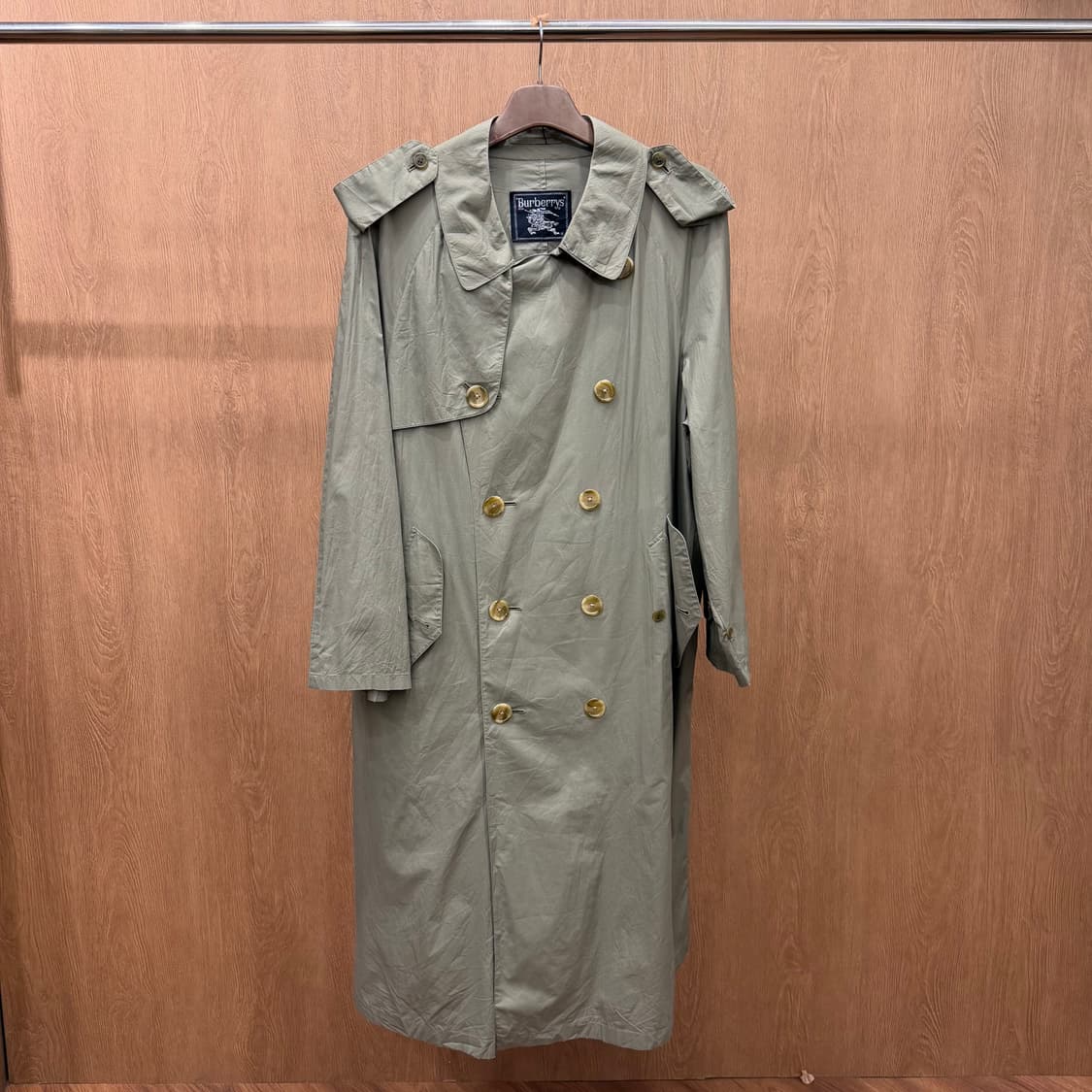 버버리 코튼 트렌치 코트 더블 브레스티드 벨트 견장 디테일 라이트 카키 상품이미지2