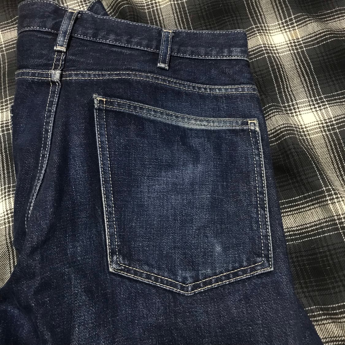 일본판 유니클로 u  재팬 페브릭 페이딩 워크 데님 상품이미지5