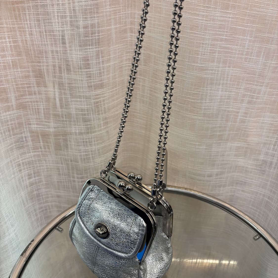 정품 코치 코인퍼스 실버 체인백     상품이미지4