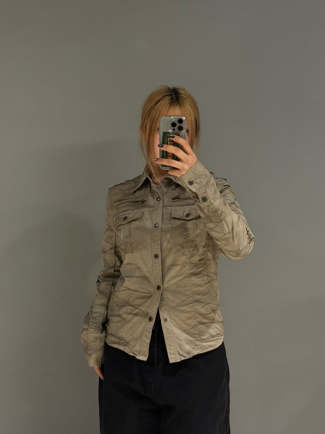 in the attic washing design pocket shirt 상품이미지1