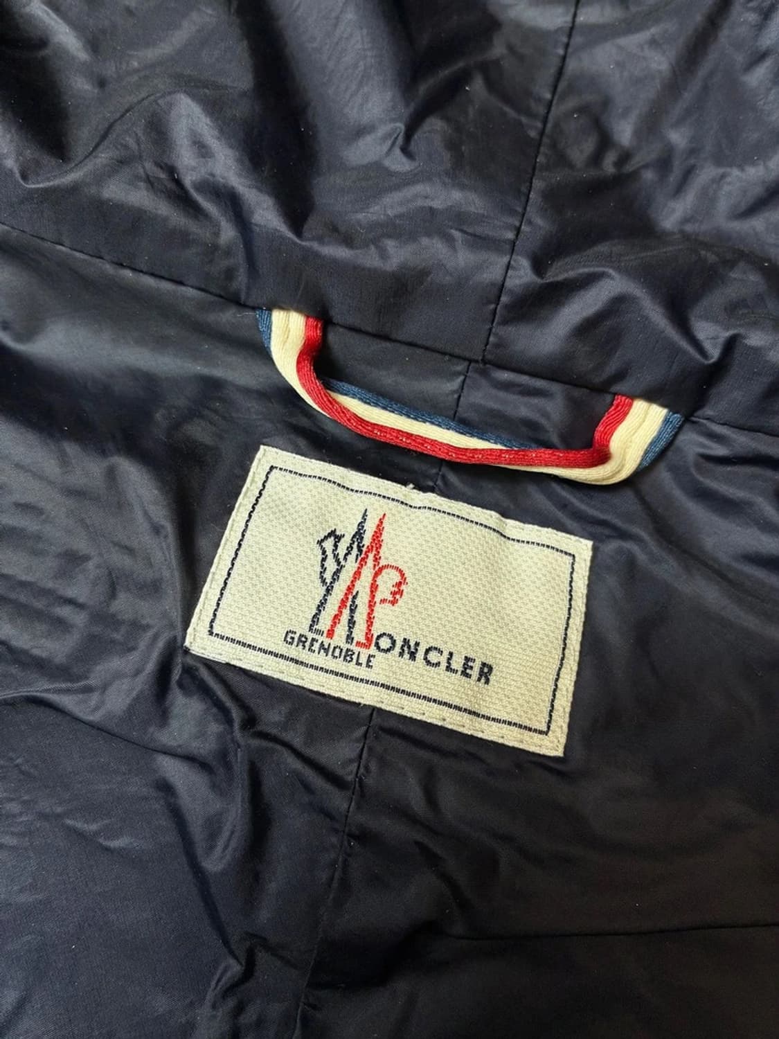 몽클레어 00's 퍼티그 후디드 단가라 자켓 PN8282 상품이미지6