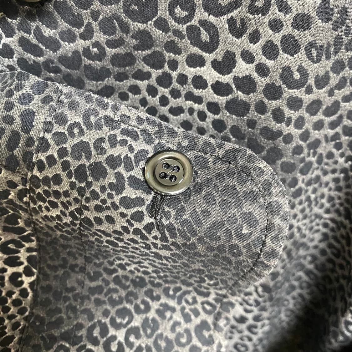 아네스베 레오파드 오버핏 셔츠 상품이미지6