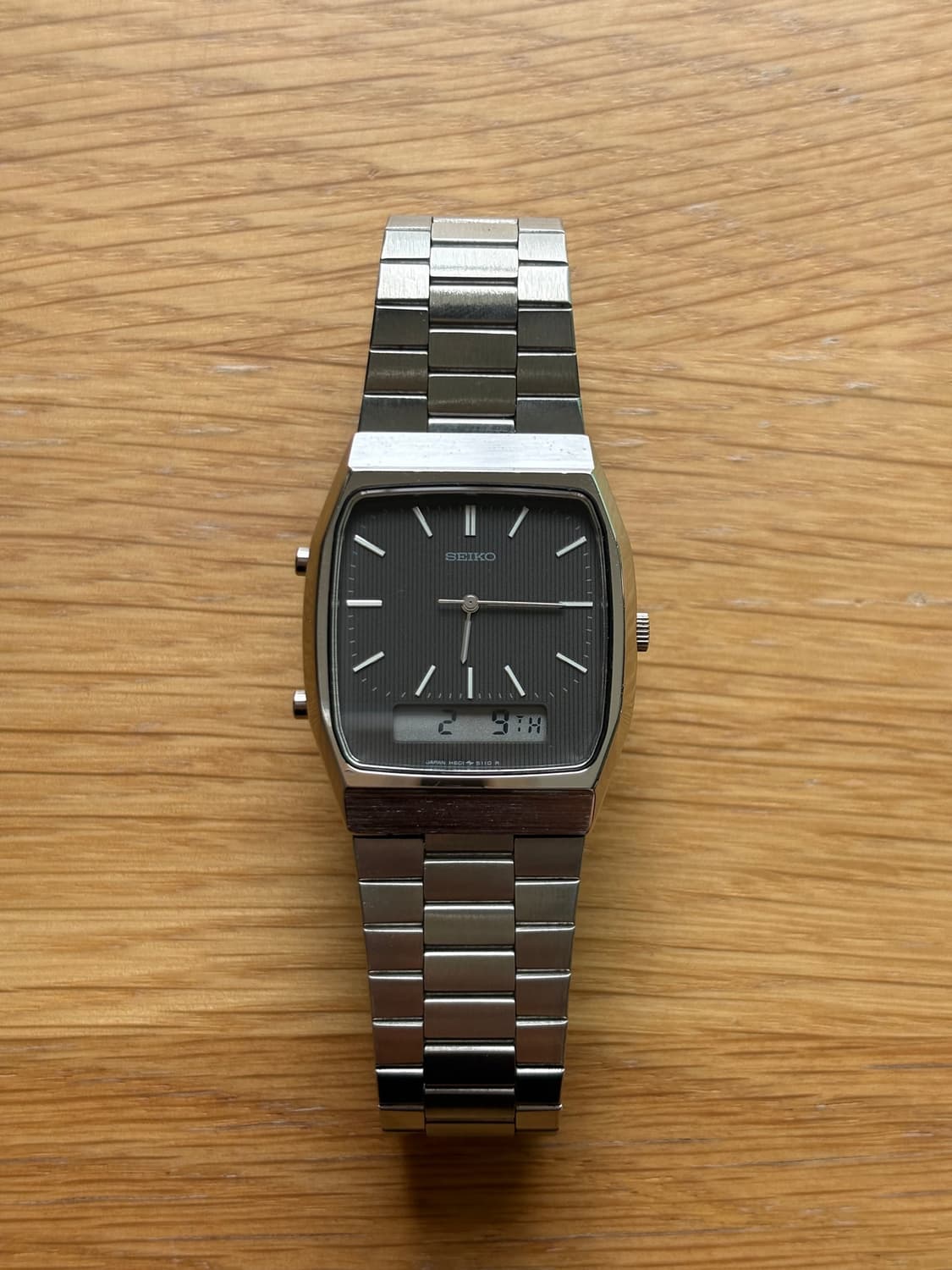 1980s Black Stripe Dial Ana Digi Quartz 상품이미지1