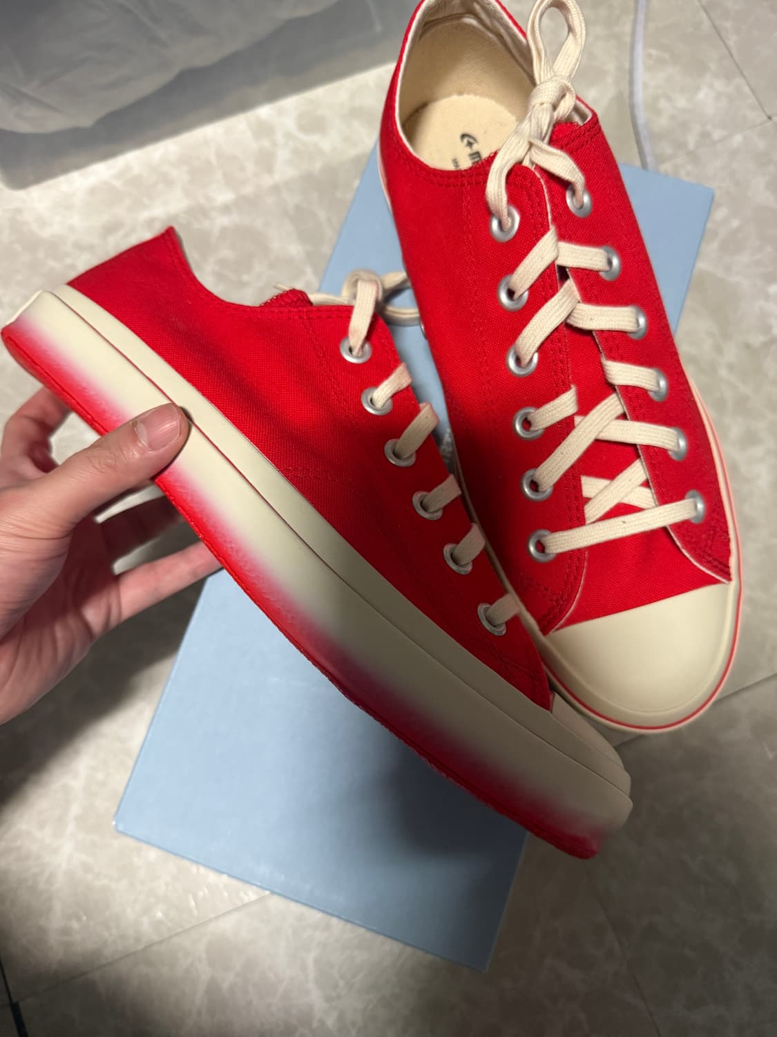 260사이즈 문스타 벌스데이수트 로우 바스켓 레드 상품이미지1