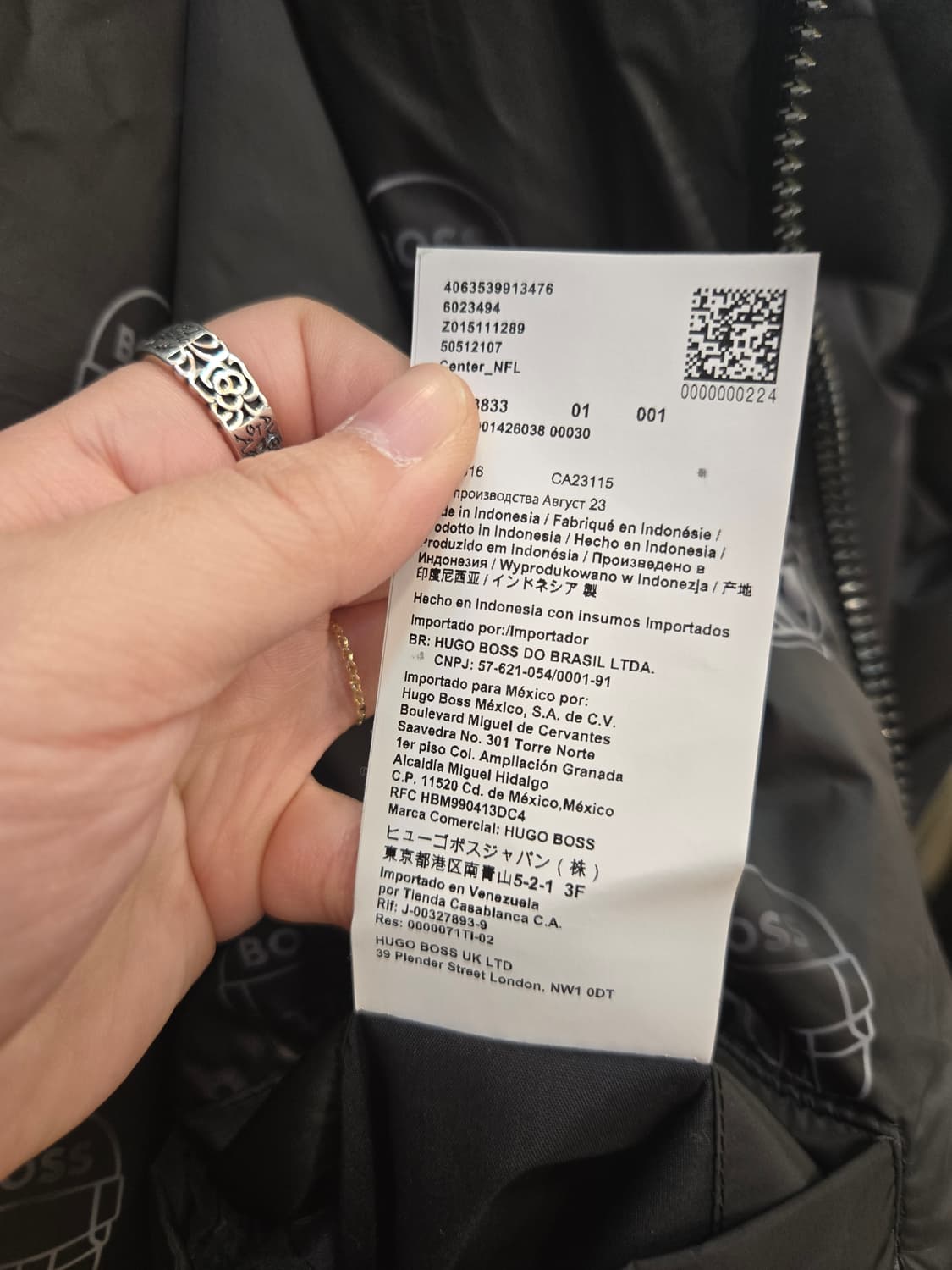 ​BOSS NFL 슈퍼볼 LVIII 한정판 블랙 봄버/패딩 자켓 상품이미지7