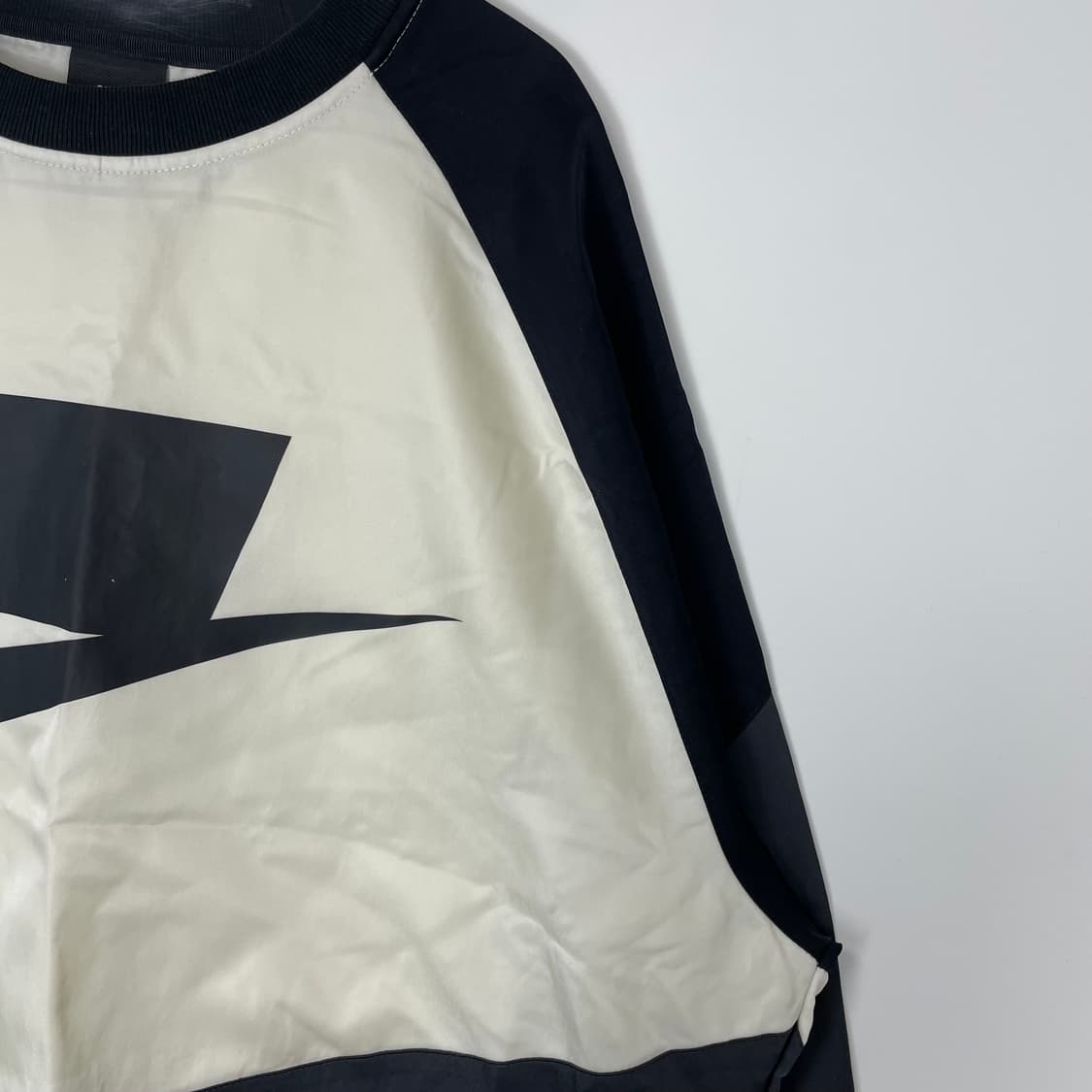 나이키 스우시 나일론 저지 티셔츠 상품이미지3