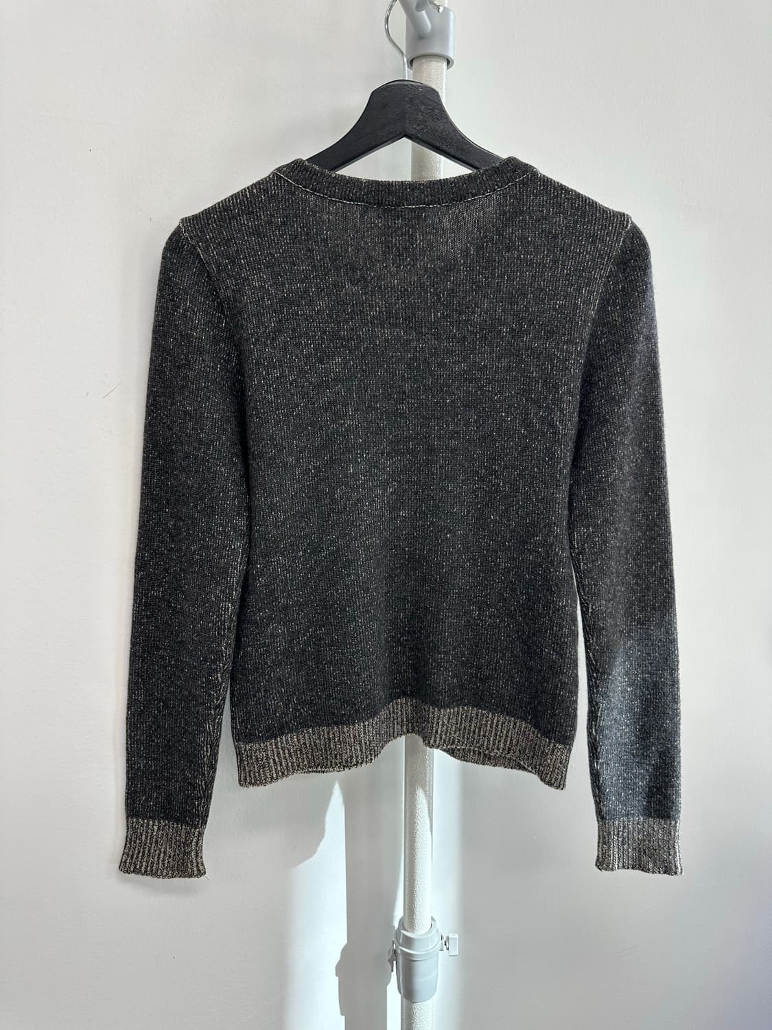 샤넬 캐시미어 로고버튼 가디건 상품이미지6