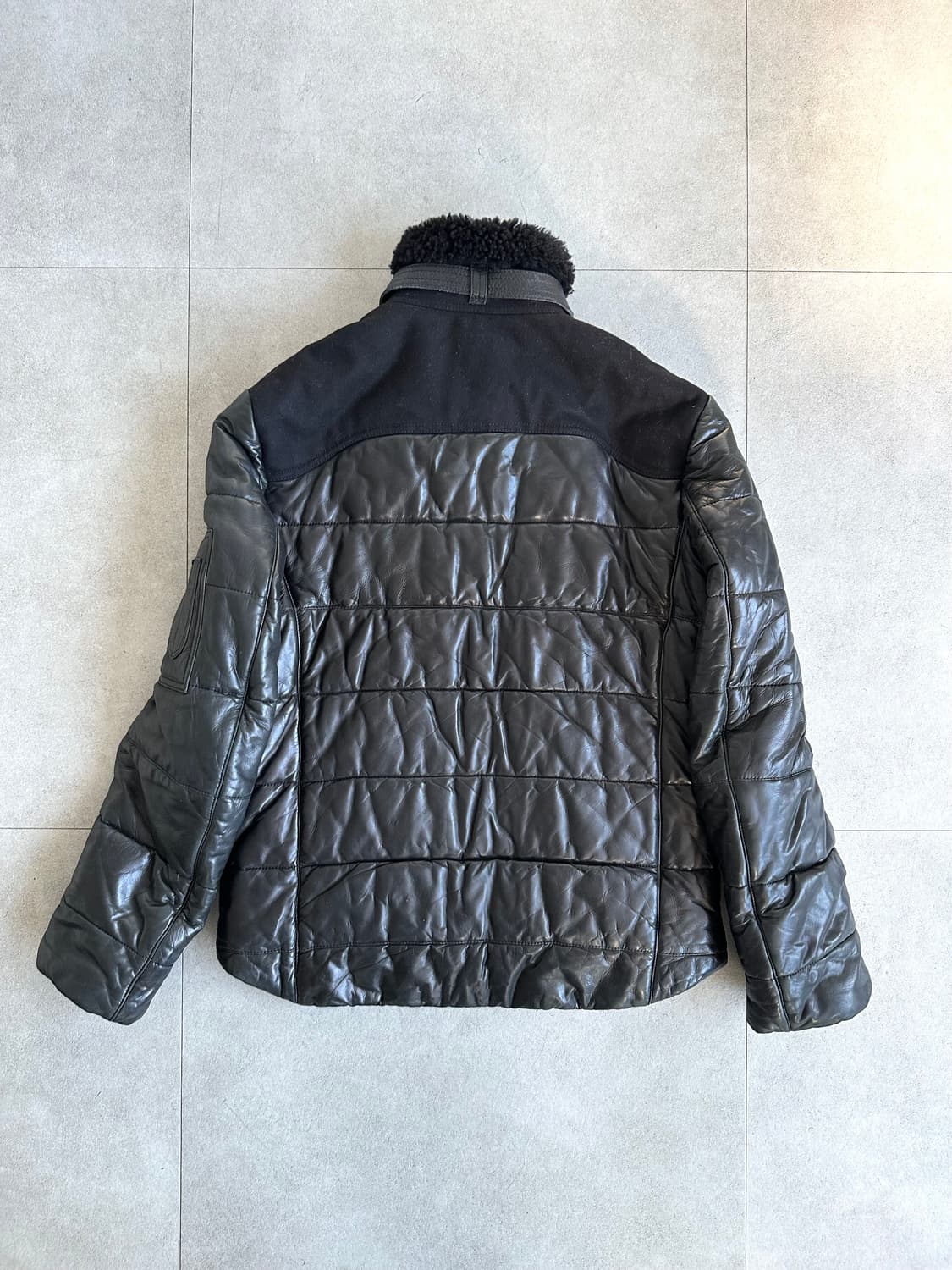 닐바렛 하이넥 버클 램스킨 레더 패딩 봄버 상품이미지7