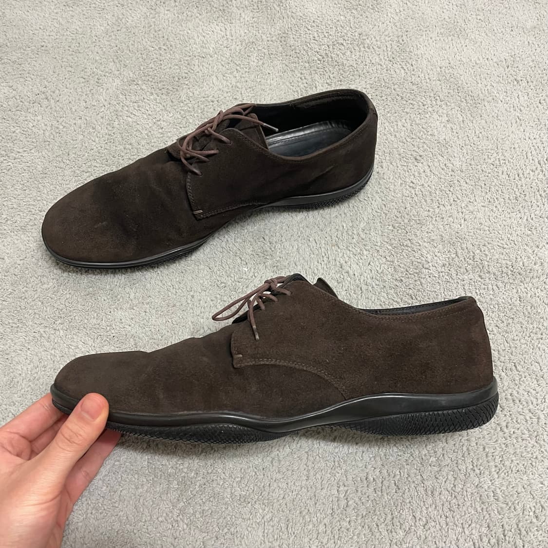 270) 프라다 스포츠 스웨이드 레더 레이스업 더비 스니커즈 상품이미지2