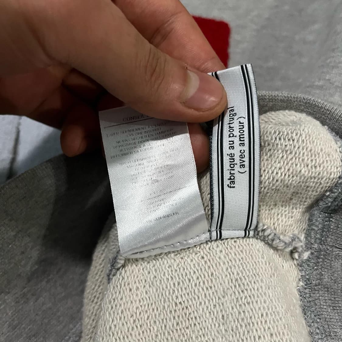 아미 그레이컬러 맨투맨 상품이미지5