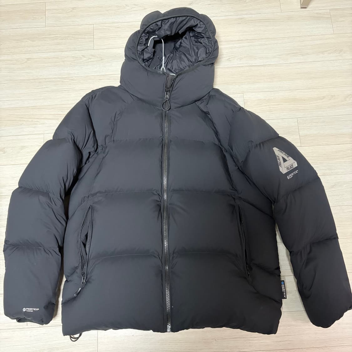 팔라스 23FW 퍼텍스 바라클라바 패딩 상품이미지2