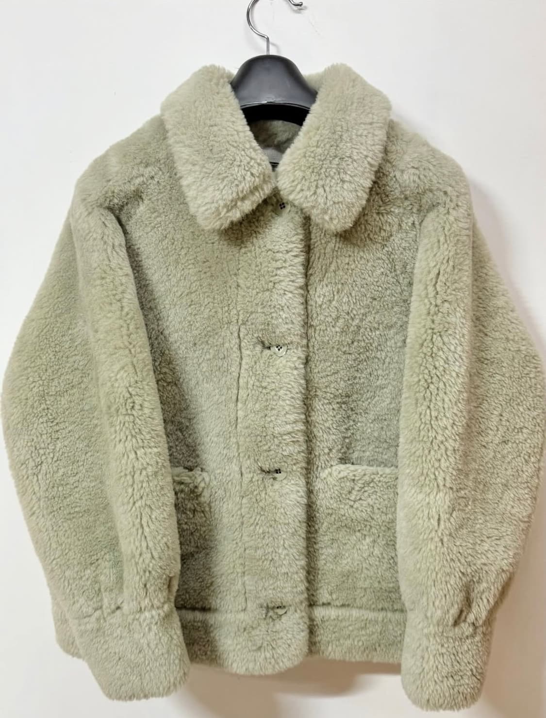 써스데이 아일랜드 퍼 자켓 상품이미지2