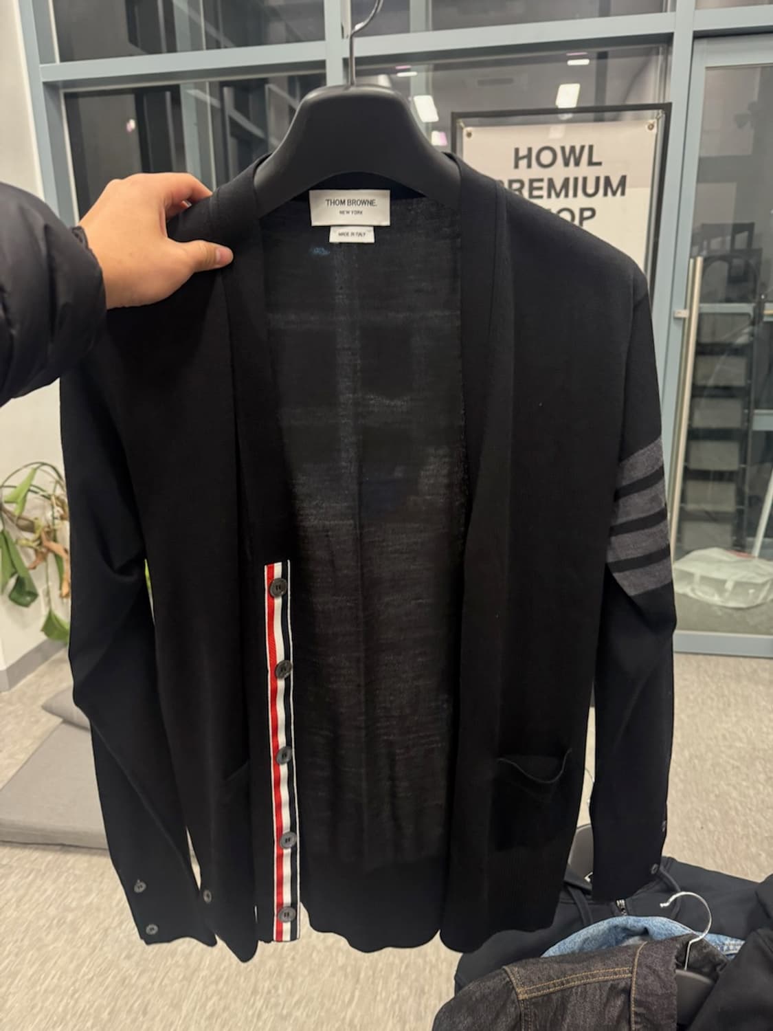 톰브라운 메리노울 가디건 3사이즈 상품이미지1