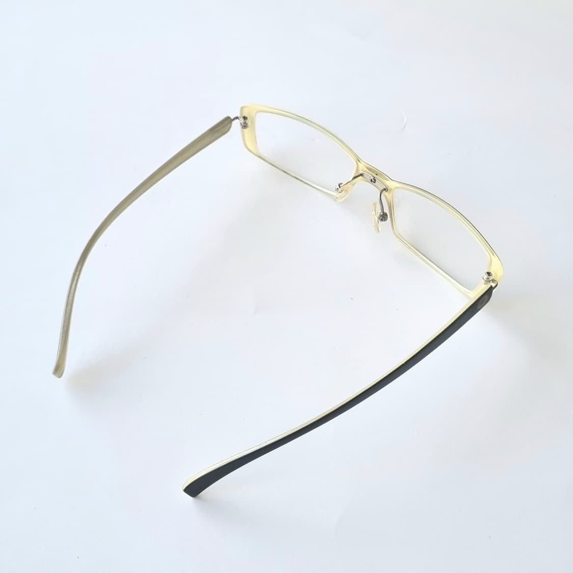 데드스탁 가볍고 착용감 좋은 스퀘어 안경테686 상품이미지6