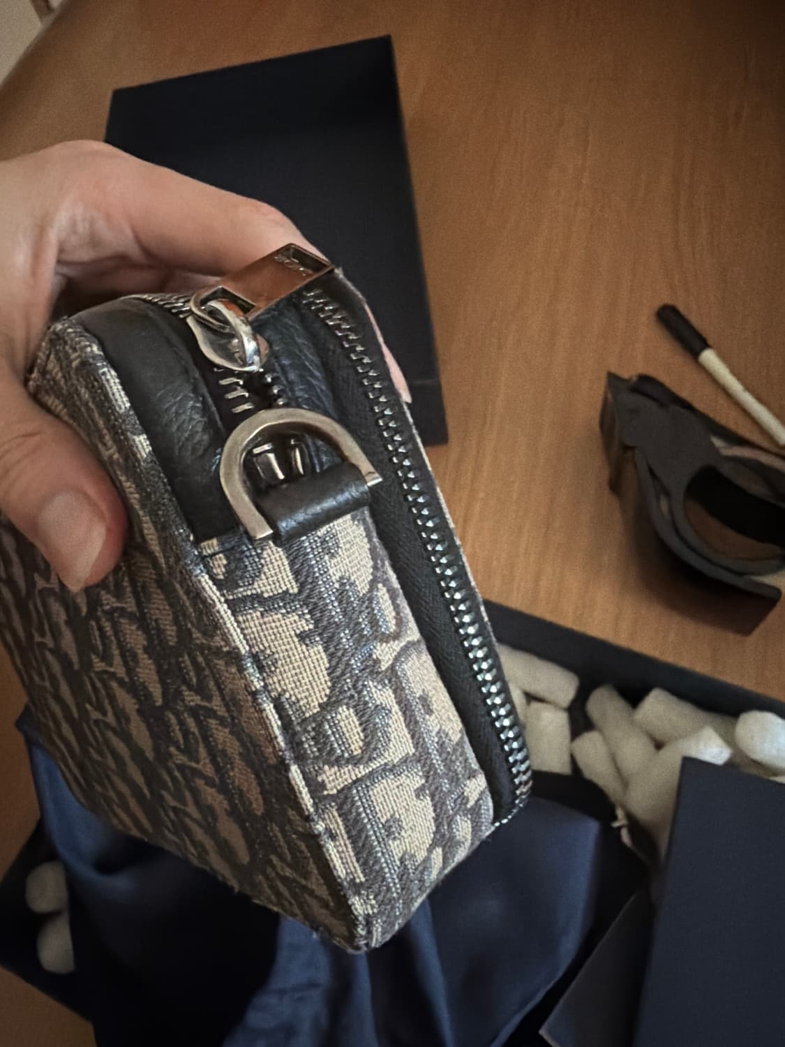 디올 크로스백 상품이미지2