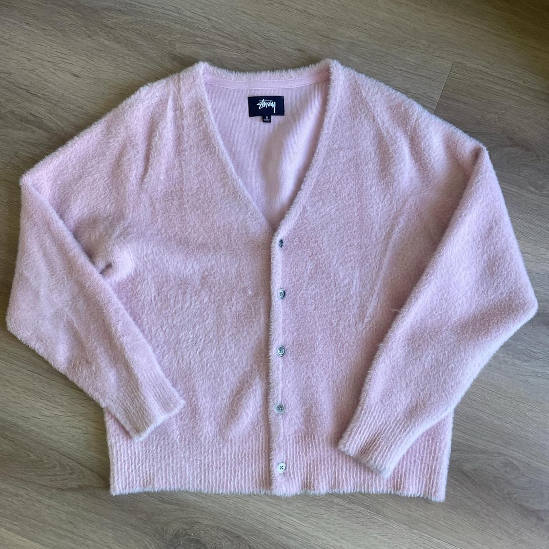 스투시 쉐기 가디건 베이비 핑크 상품이미지1