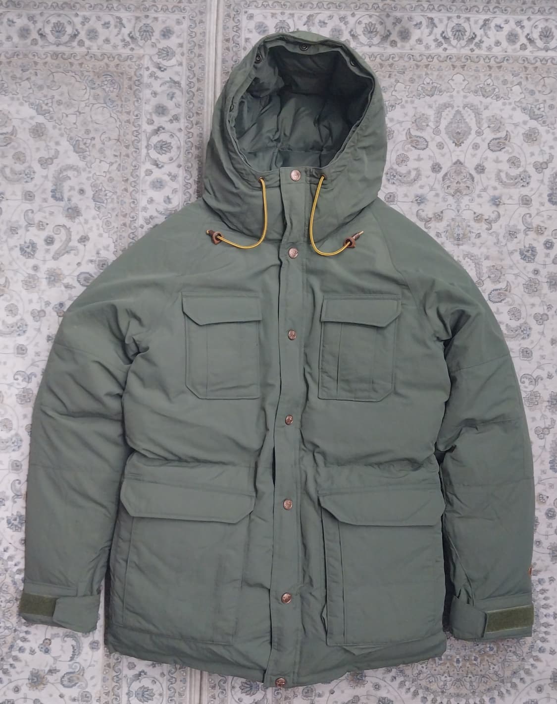 리바이스 카키 후드 패딩 90 (66반까지) (공용가능) 상품이미지1