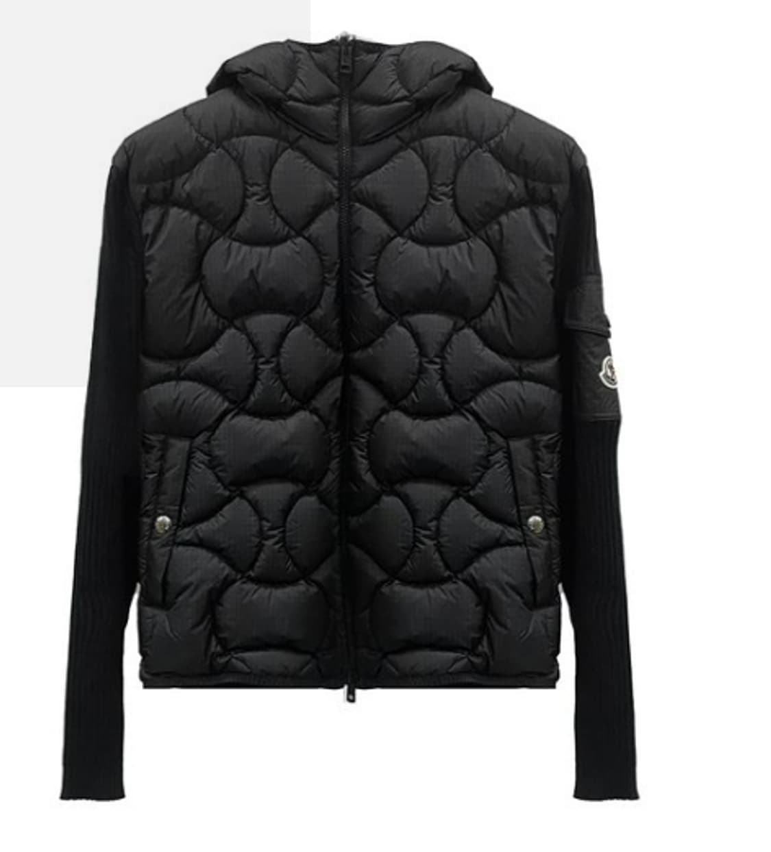 몽클레어 니트 패딩 판매합니다 상품이미지1