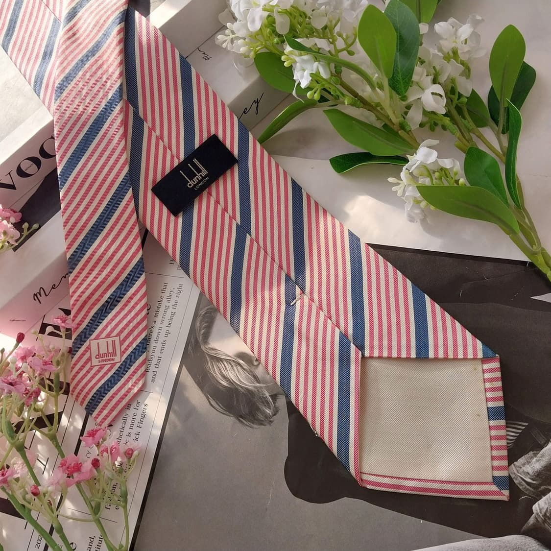 던힐 실크 핑크 스트라이프 넥타이 9.2cm A+~A등급 K1812
 상품이미지5