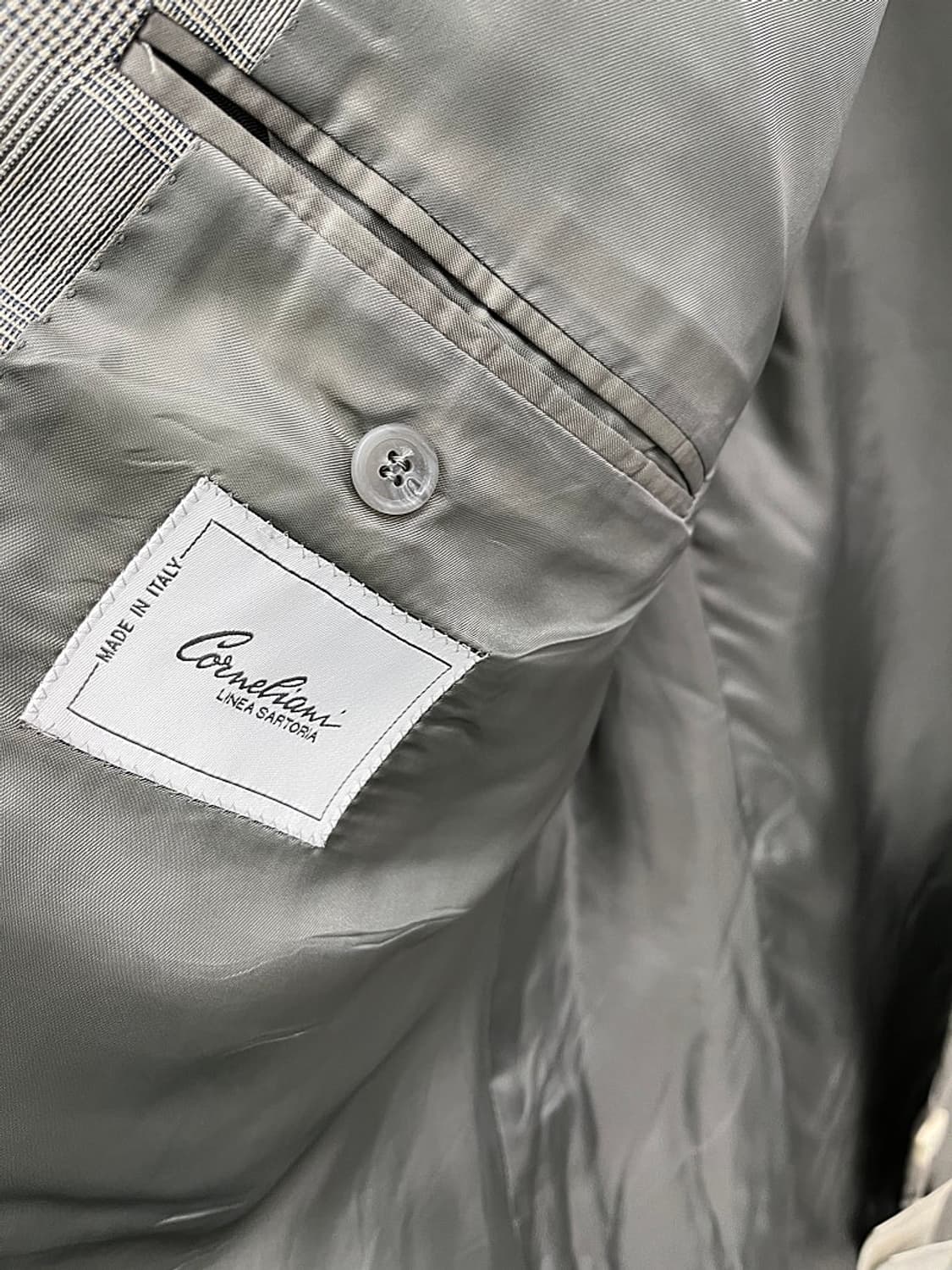 110,35-36) 꼬르넬리아니 클래식 더블슈트  상품이미지5