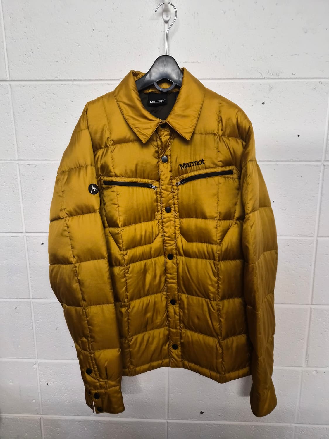 해외 L) 마모트 골드 브라운 경량패딩 셔츠 자켓 팝니다 상품이미지1