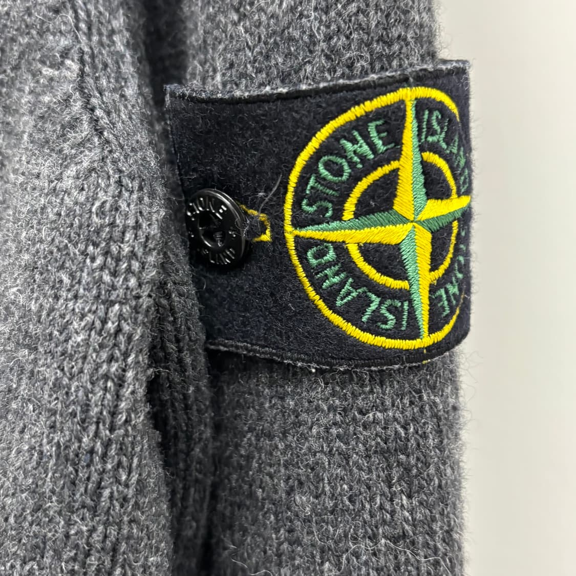 [L]스톤아일랜드 이중 니트집업 상품이미지2