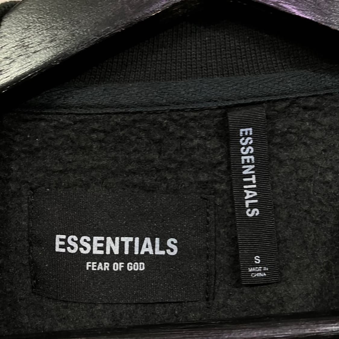 에센셜 빅로고 맨투맨 상품이미지7