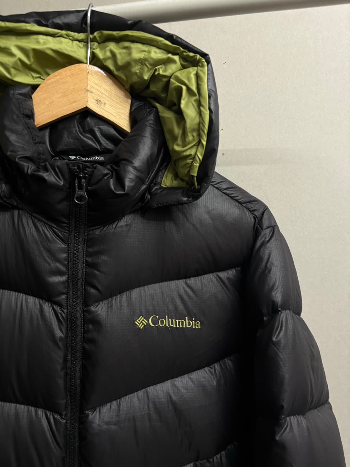 컬럼비아 거위털 후디 패딩 상품이미지2