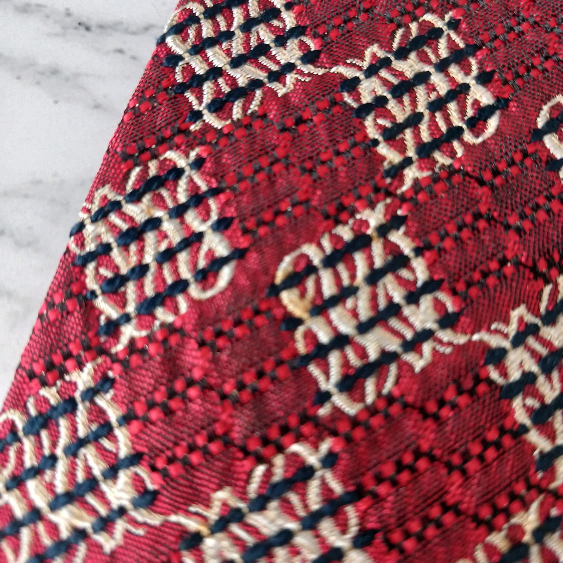 에르메네질도 제냐 레드 자카드 패턴 넥타이 9.5cm A등급 E881
 상품이미지10