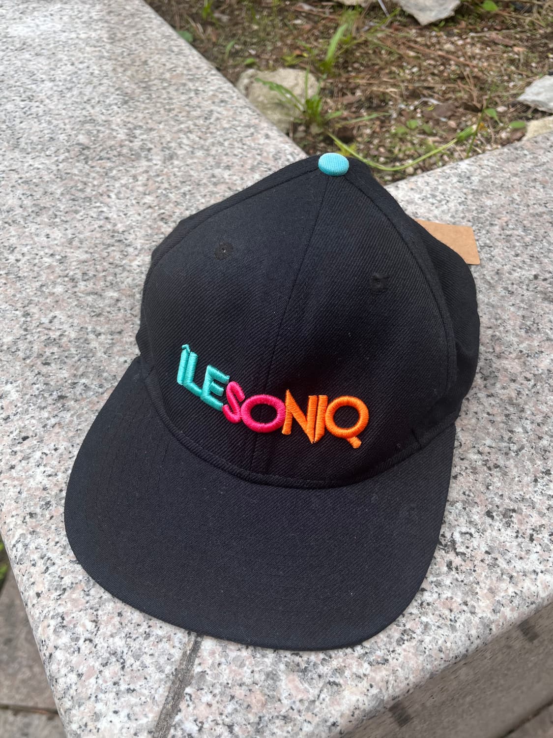 Ilesoniq 빈티지 레터링 자수 스냅백 캡 상품이미지2