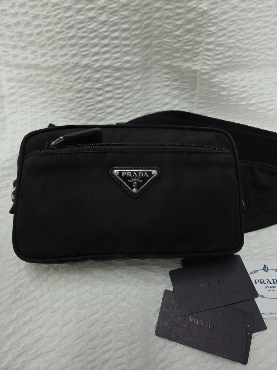 프라다 힙색 상품이미지1