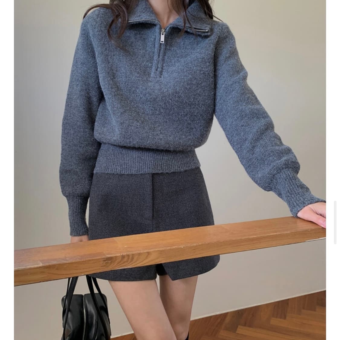 [addmore] 에드모어 알마 하이넥 하프 니트집업 (grey) 상품이미지2