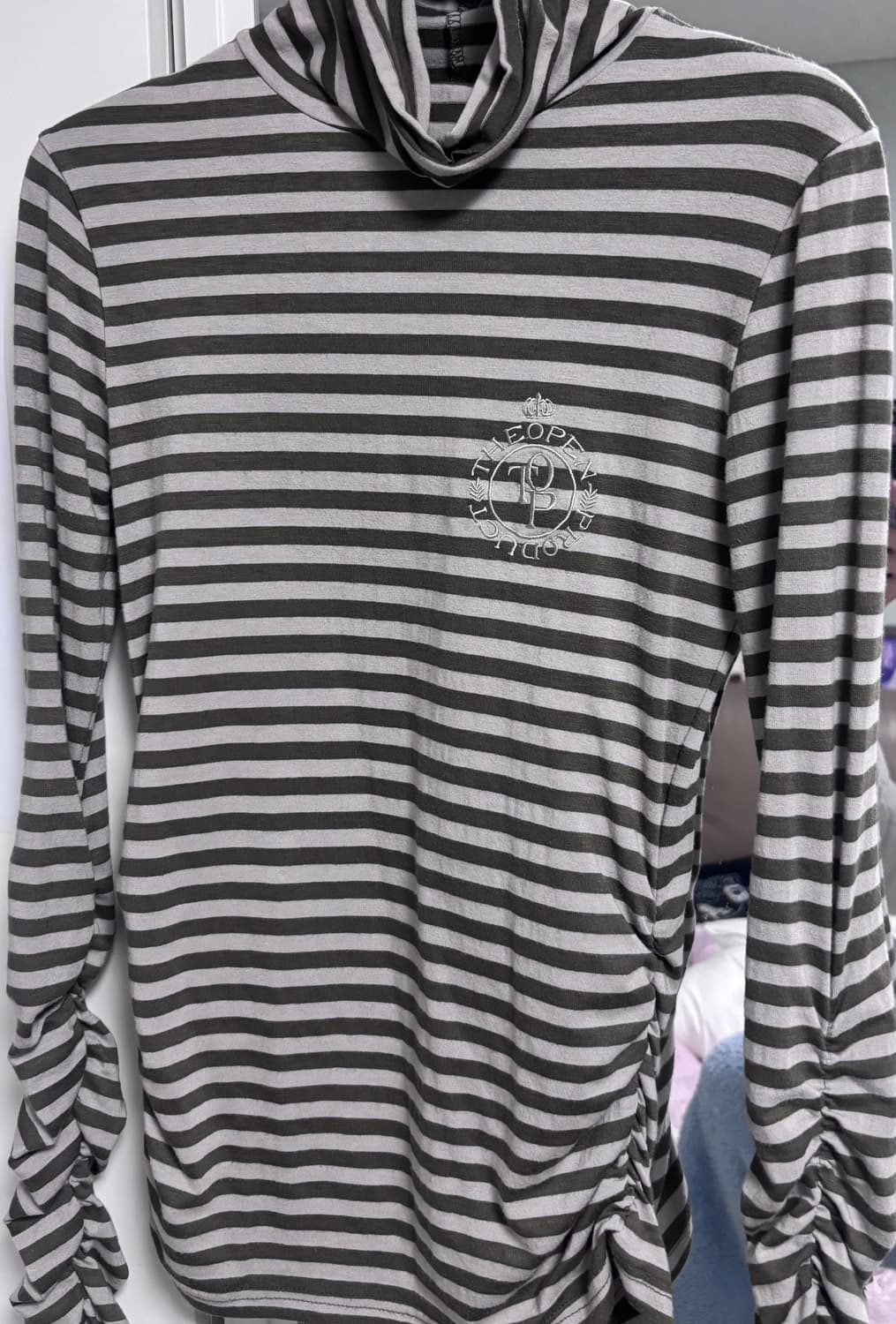 더오픈프로덕트 카키 스트라이프 탑   상품이미지5