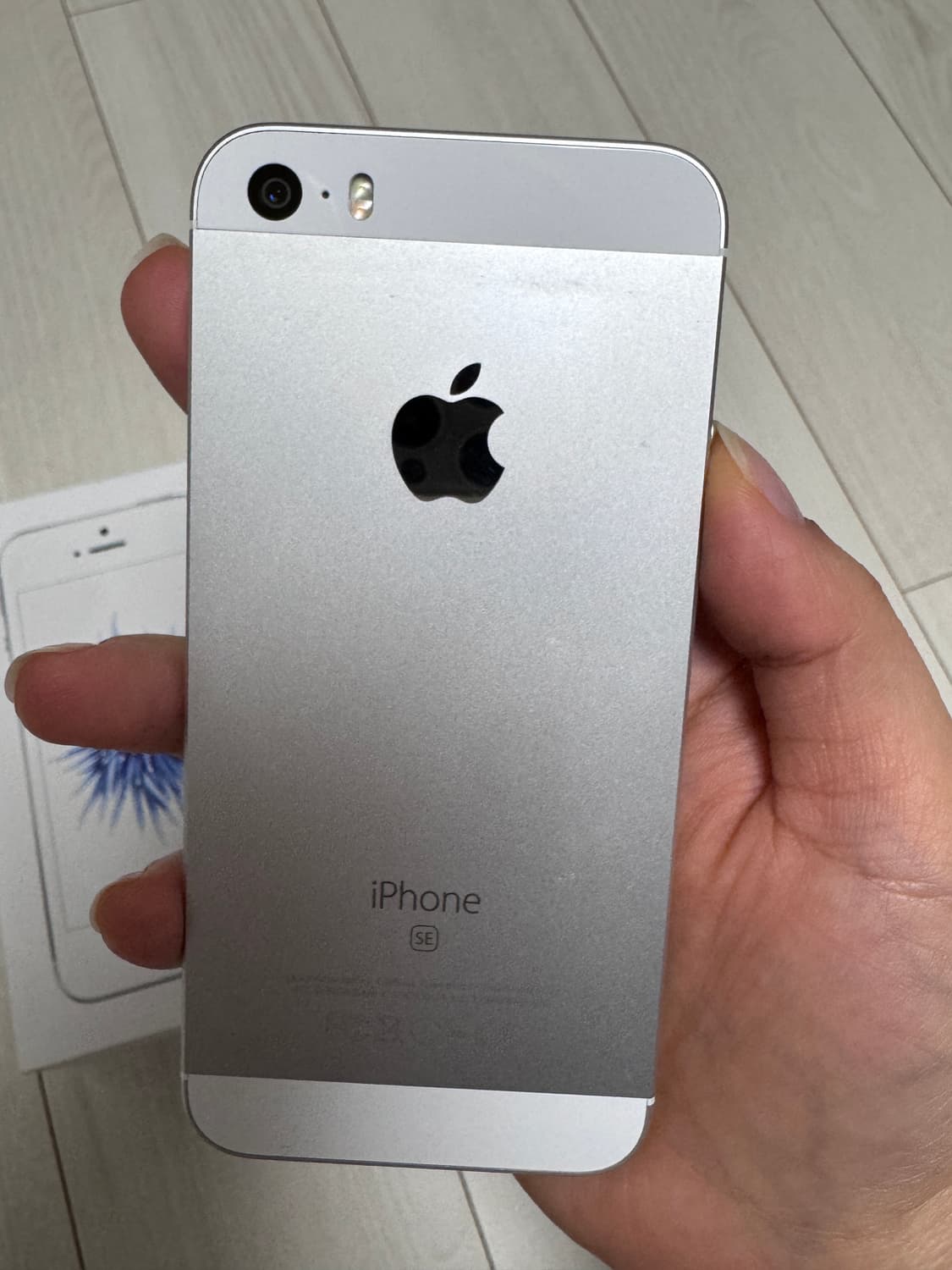 아이폰 se1 상품이미지3