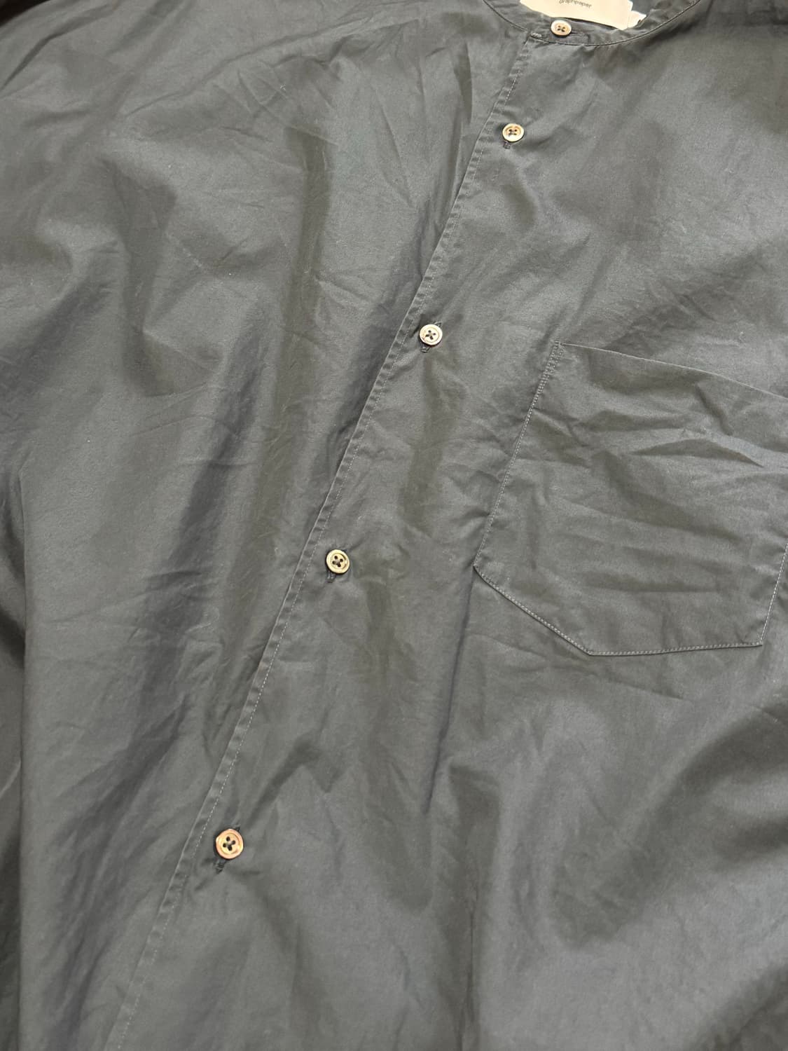 그라프페이퍼 오버사이즈 밴드카라 셔츠 네이비 2사이즈 상품이미지3