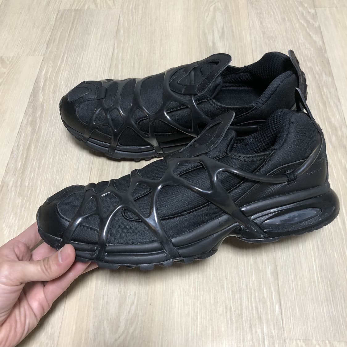 (285) 나이키 NIKE 에어 쿠키니 트리플 블랙 Air Kukini 상품이미지1