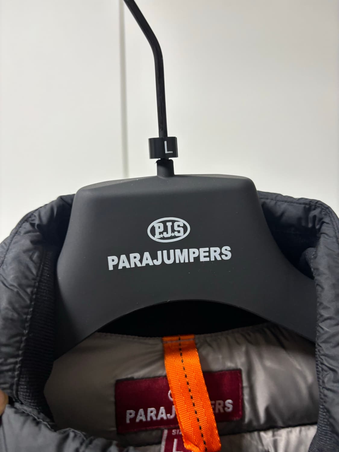 파라점퍼스 유고 경량 25FW L 상품이미지7