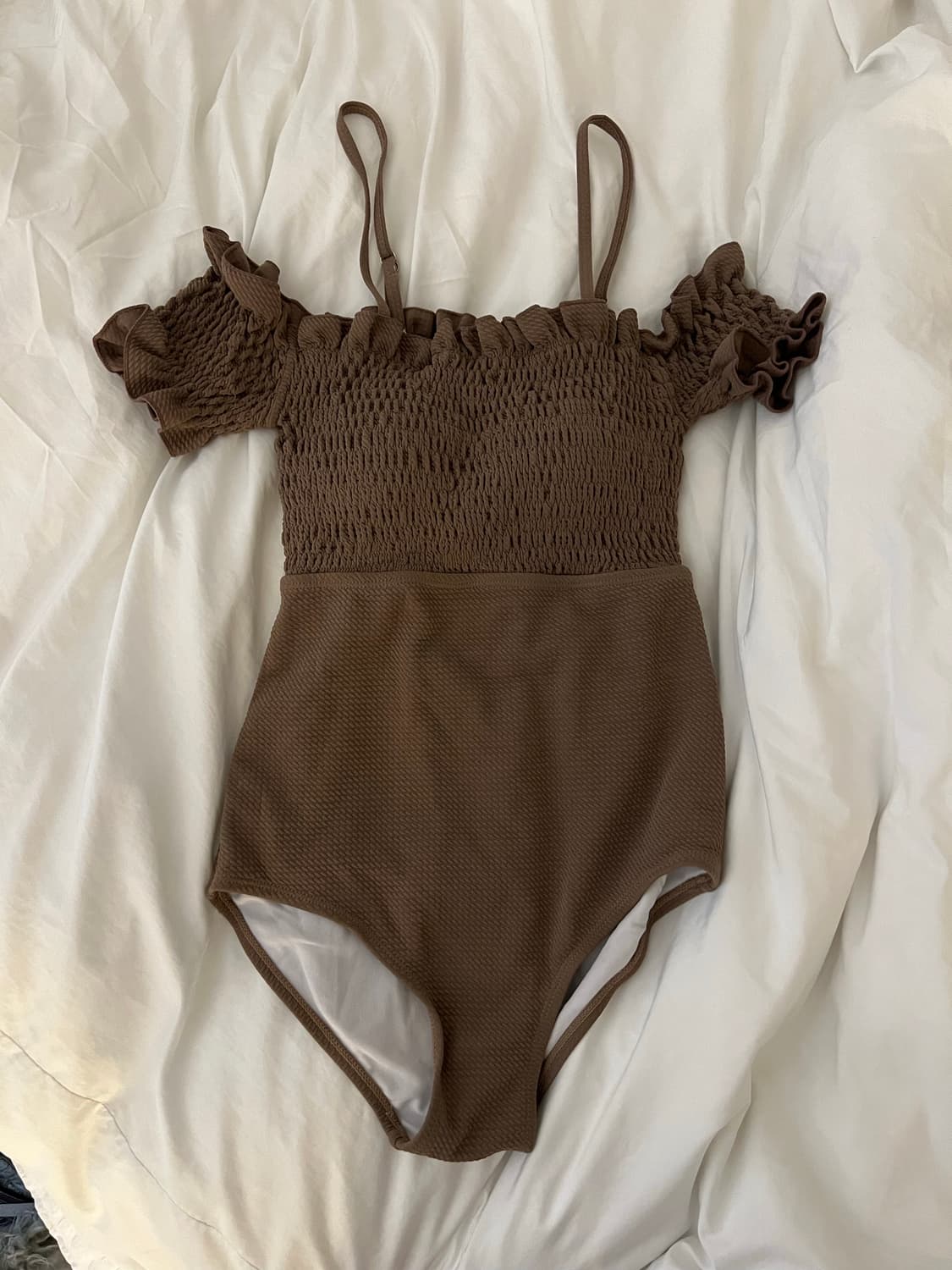 브라운 오프숄더 스윔수트 상품이미지2