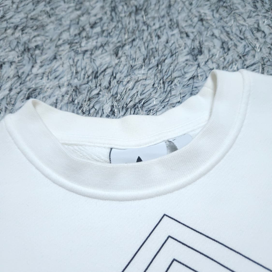 아디다스) M 여자 라이벌리 세미크롭 맨투맨 / 왕눈이샵 상품이미지7