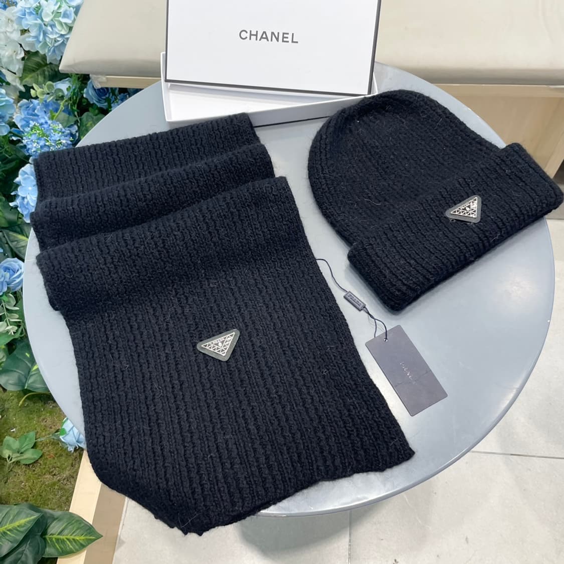 프라다 클래식 세트 [모자 & 스카프] 상품이미지4