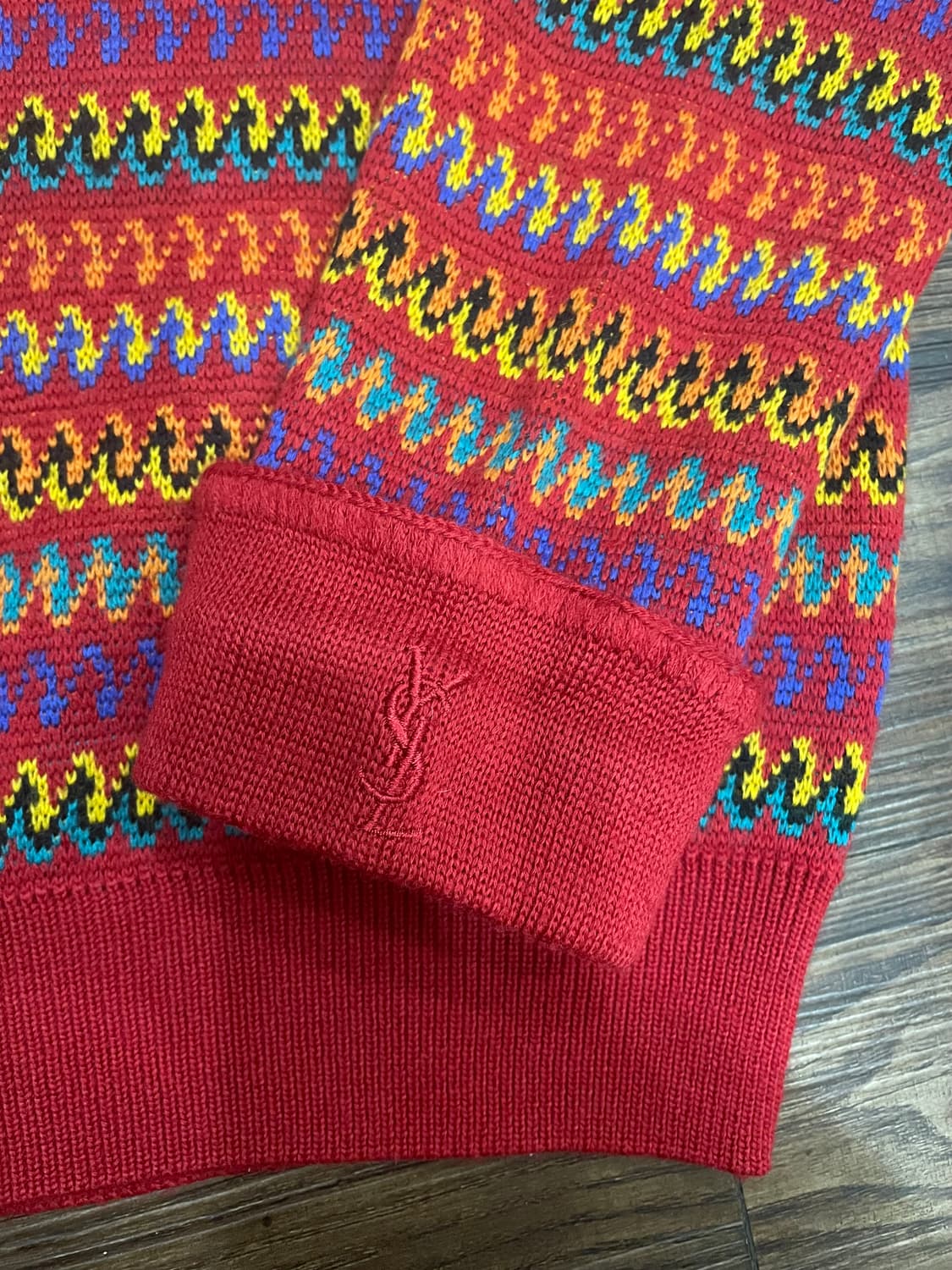 (유일매물) 입생로랑 YSL 일본판 자수로고 패턴 니트 스웨터 상품이미지4