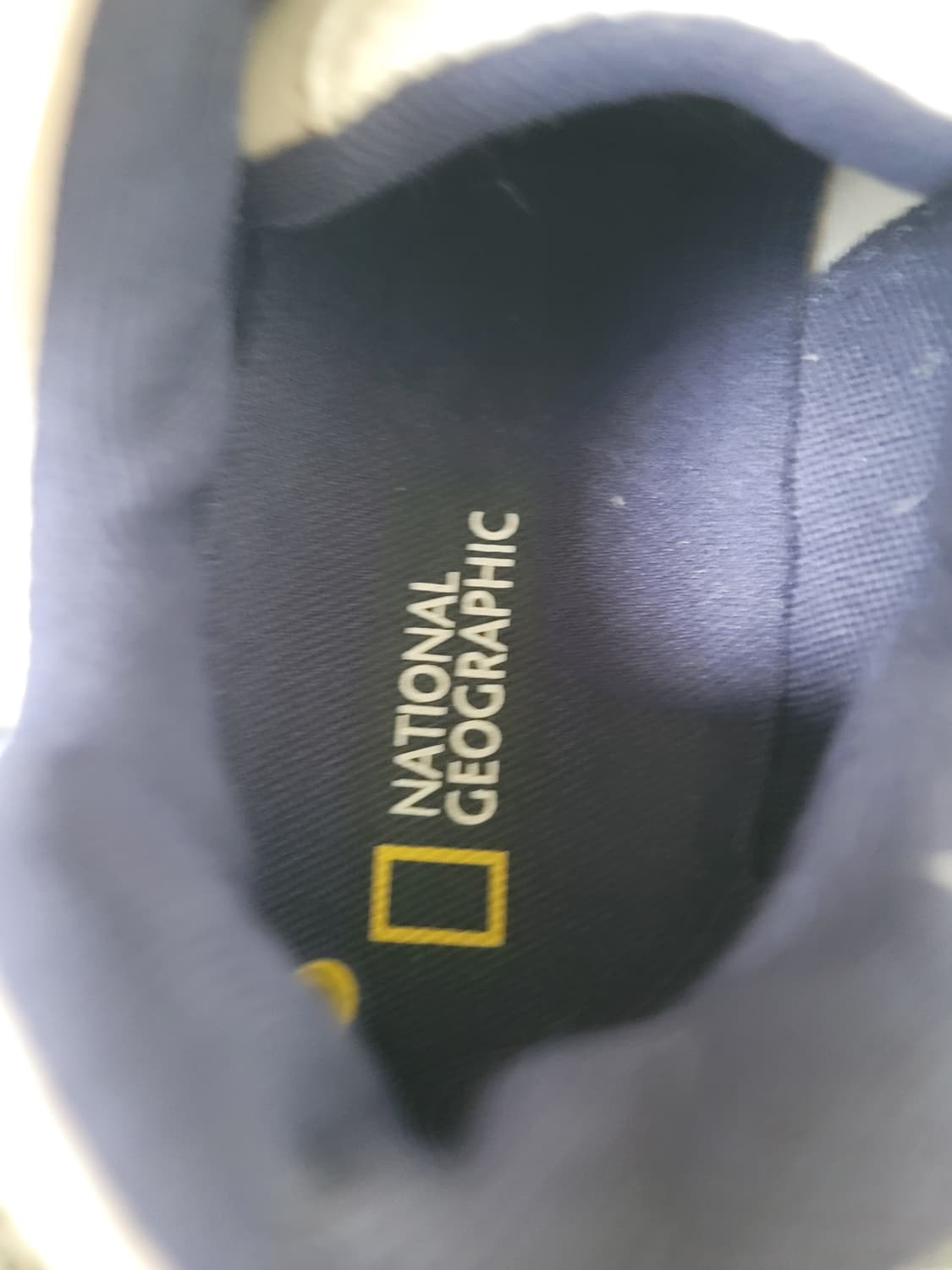 네셔널지오그래픽 운동화 사이즈 265 상품이미지3