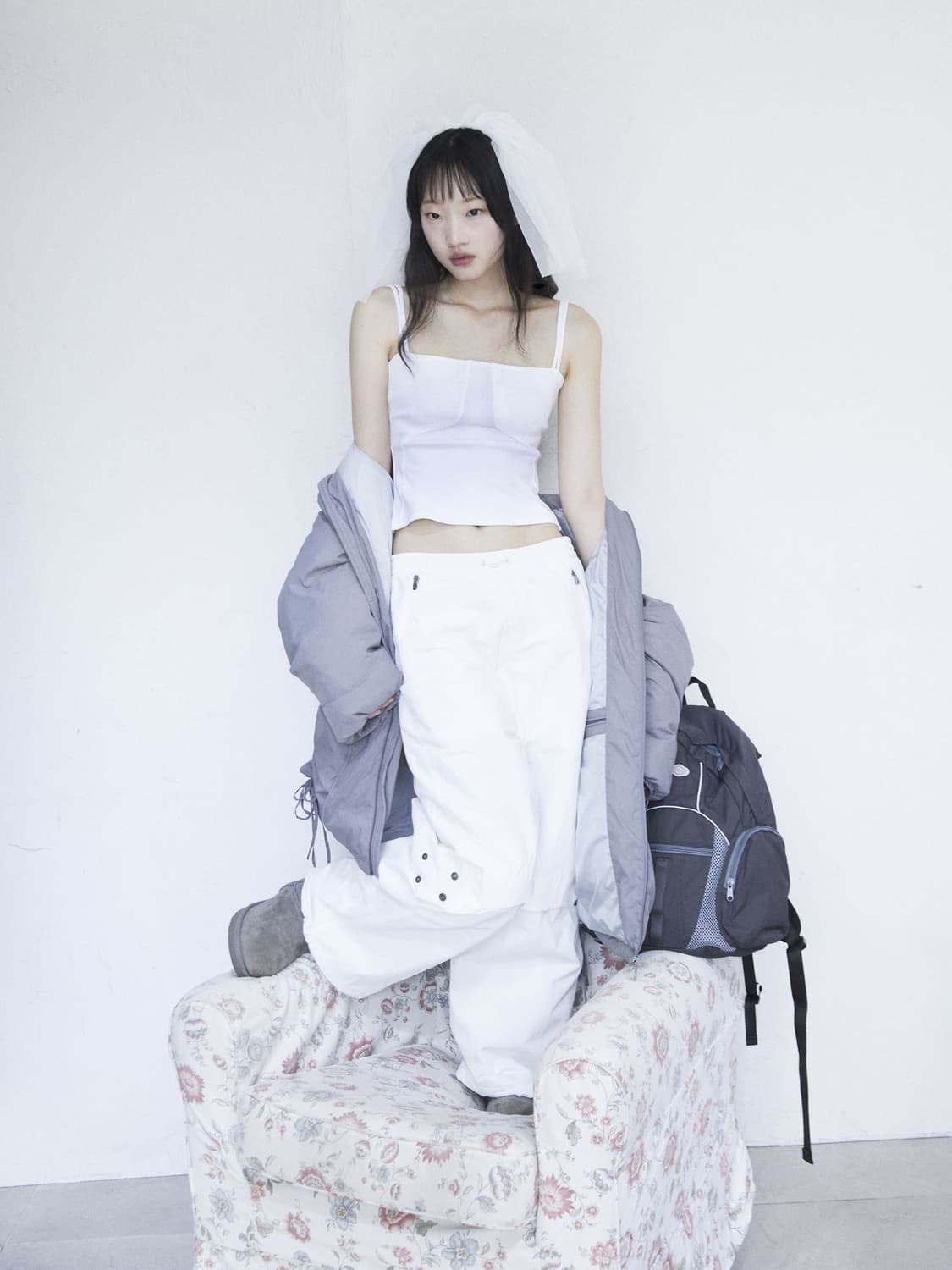 스마트어반유즈풀 코이세이오 suu 로고 백팩 차콜 가방 지초이 샬롬클럽 상품이미지8