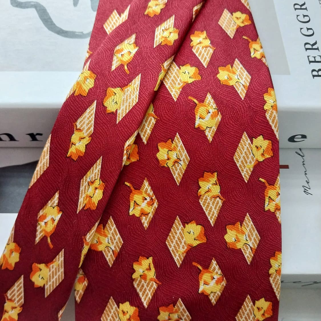 발렌티노 실크 와인 플라워 자카드 넥타이 9.9cm A+등급 K1482
 상품이미지3