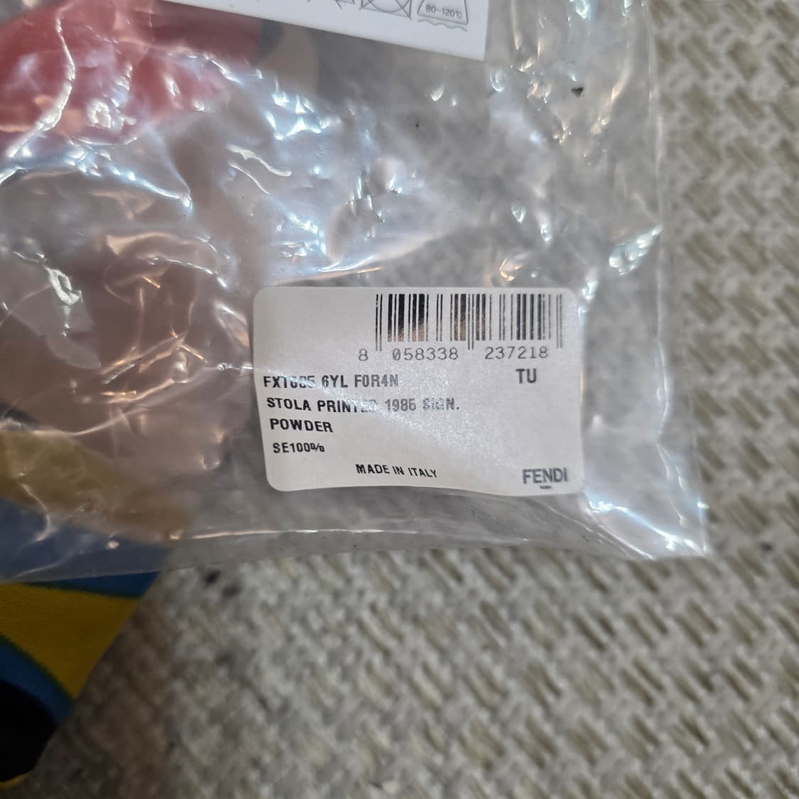 미사용 정품) 펜디 실크 숄 스카프 70* 180 상품이미지6