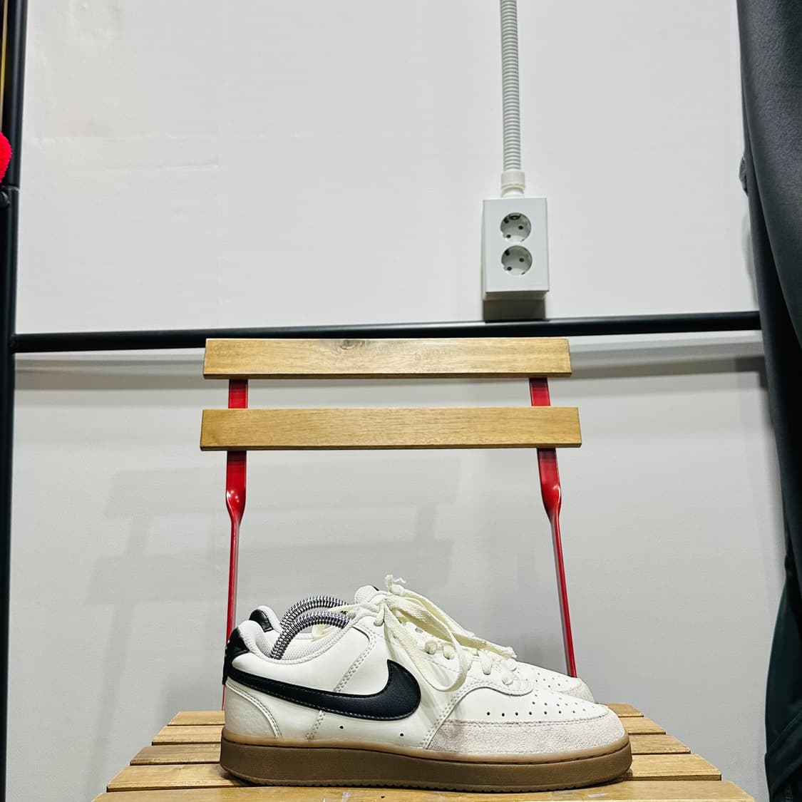 240) 나이키 운동화 여성 여자 신발 코트 버로우 헤리티지 상품이미지1