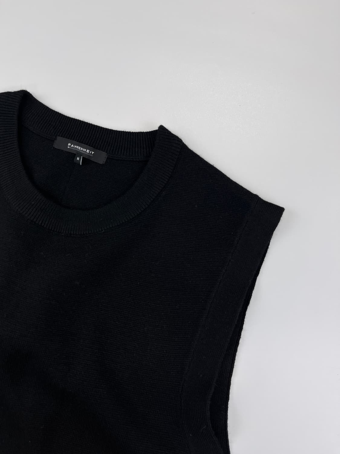 FAHREN 파렌 블랙 니트 조끼 상품이미지2