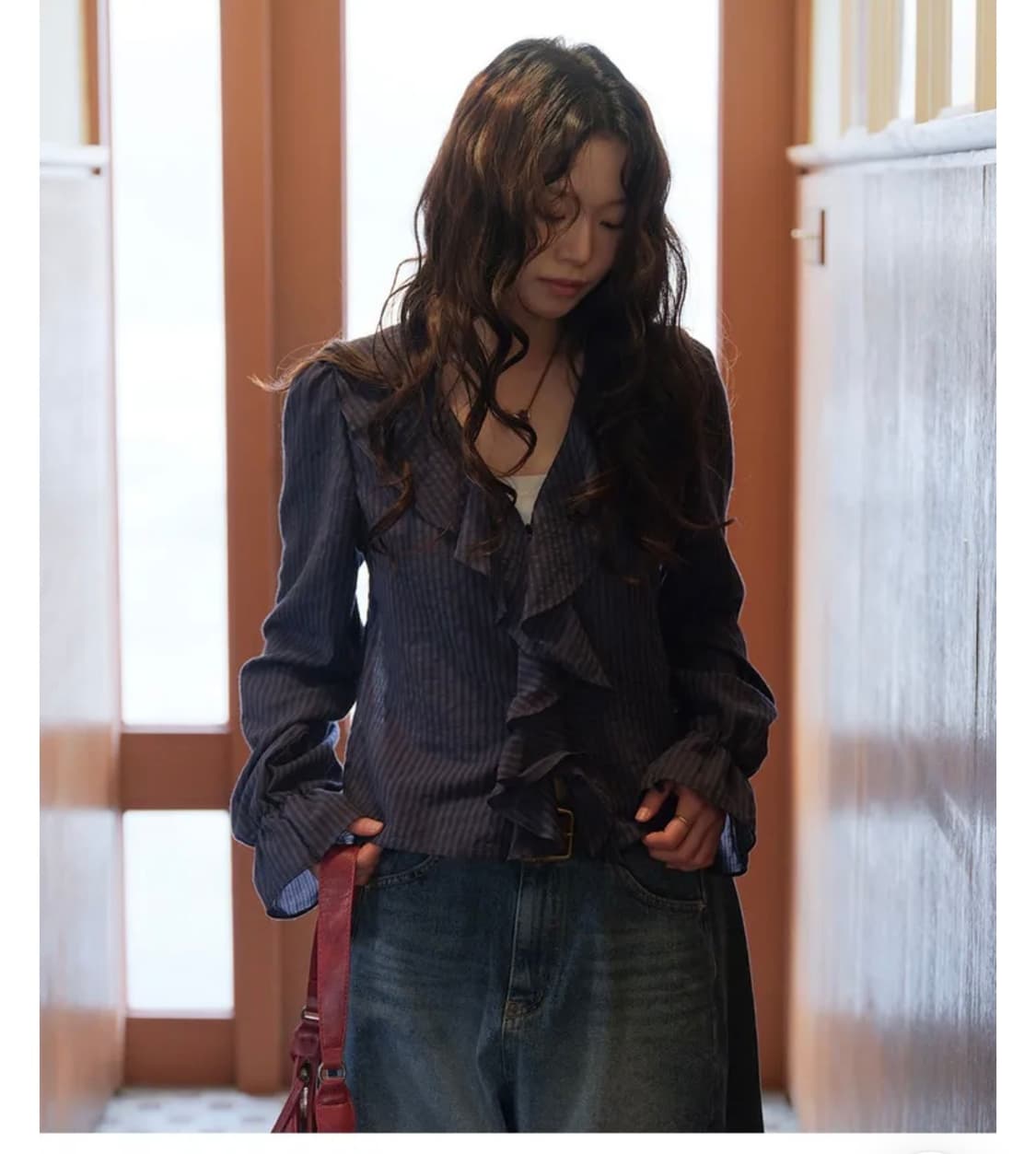 스트라이프 러플 블라우스 자라 cos 상품이미지4