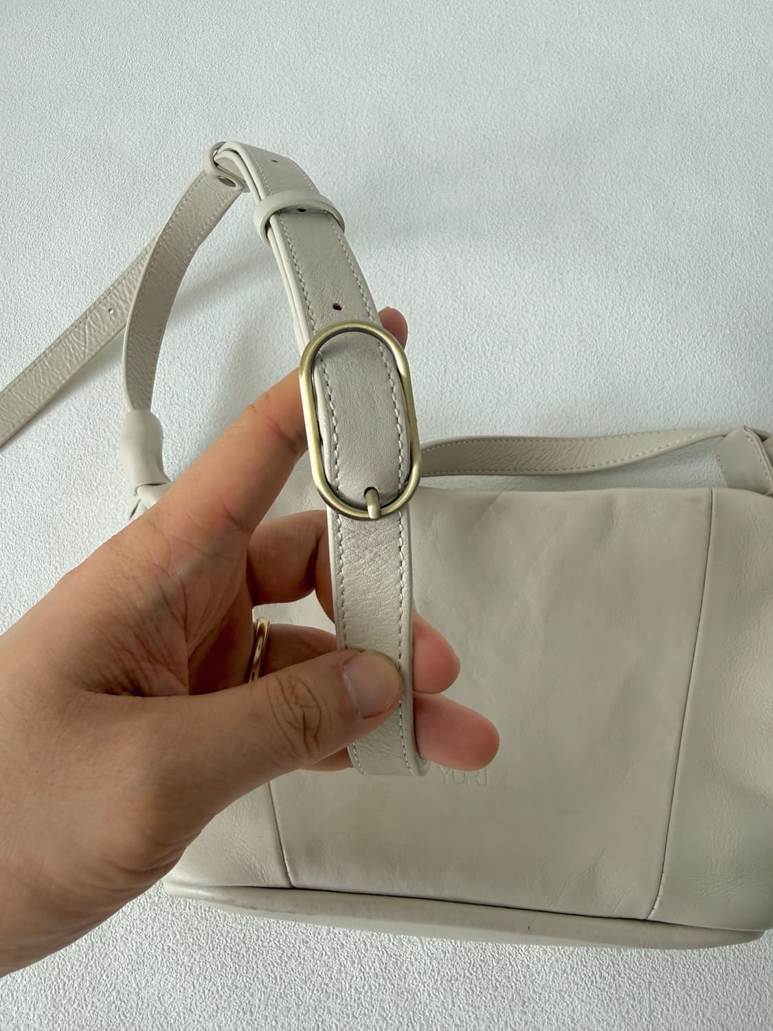 유르트(YURT) 레더 숄더 크로스백 상품이미지5